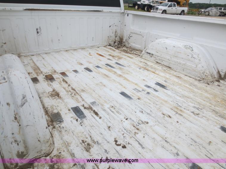 image for item D6000 2007 Chevrolet Silverado 1500 Ext. Cab pickup truck