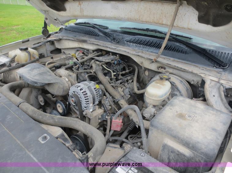 image for item D6000 2007 Chevrolet Silverado 1500 Ext. Cab pickup truck