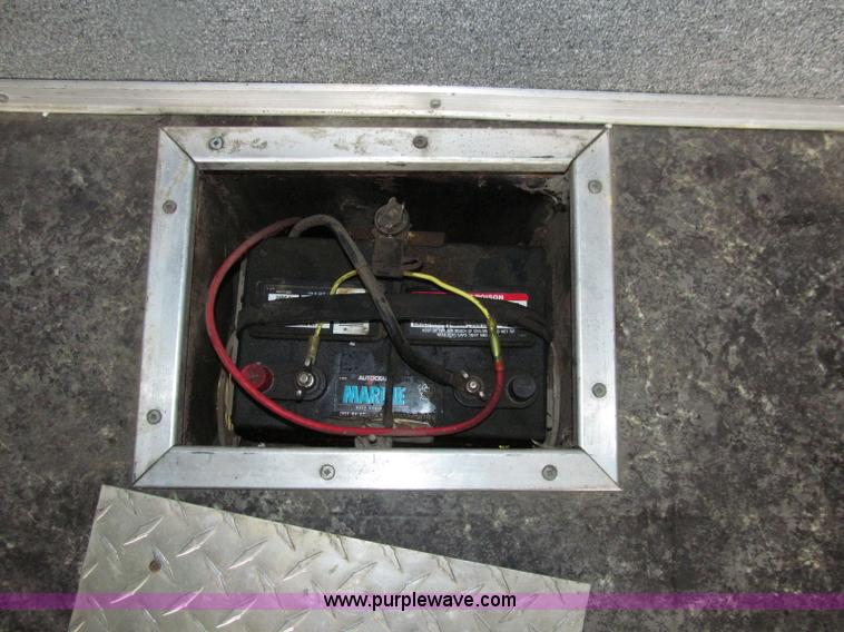 image for item D7434 2000 Pace American ConQuest tandem axle vending trailer