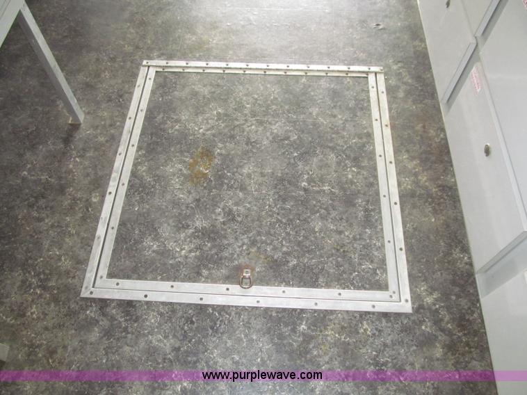 image for item D7434 2000 Pace American ConQuest tandem axle vending trailer