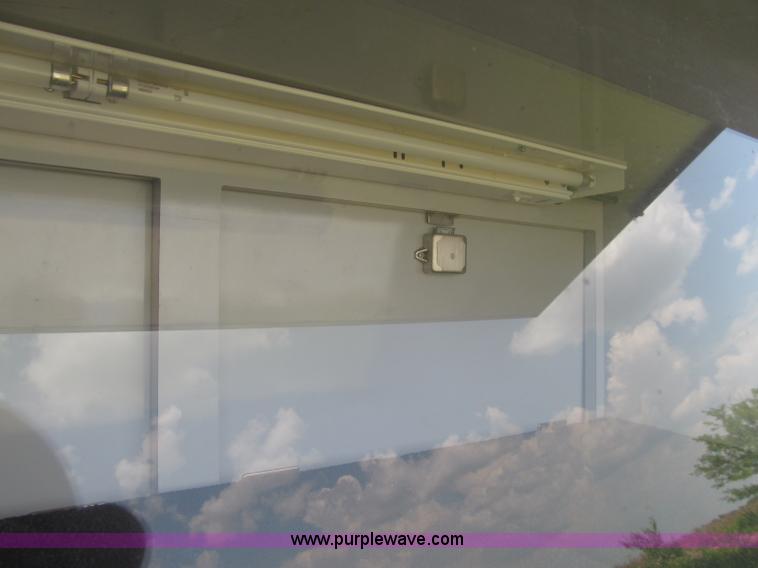 image for item D7434 2000 Pace American ConQuest tandem axle vending trailer