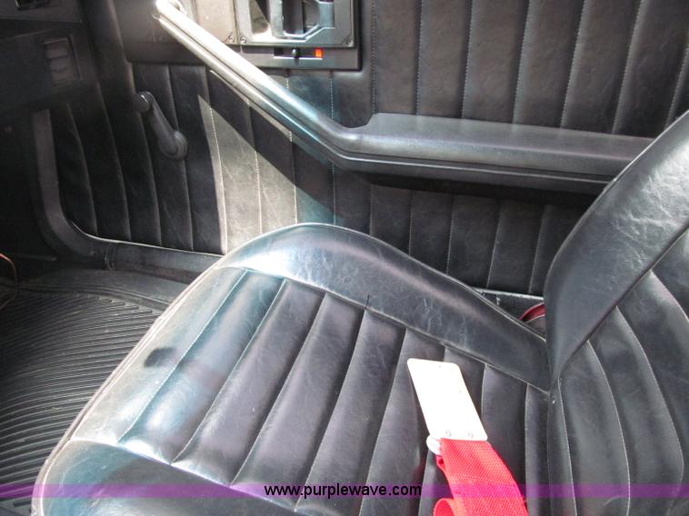 image for item D7436 1986 Chevrolet Camaro