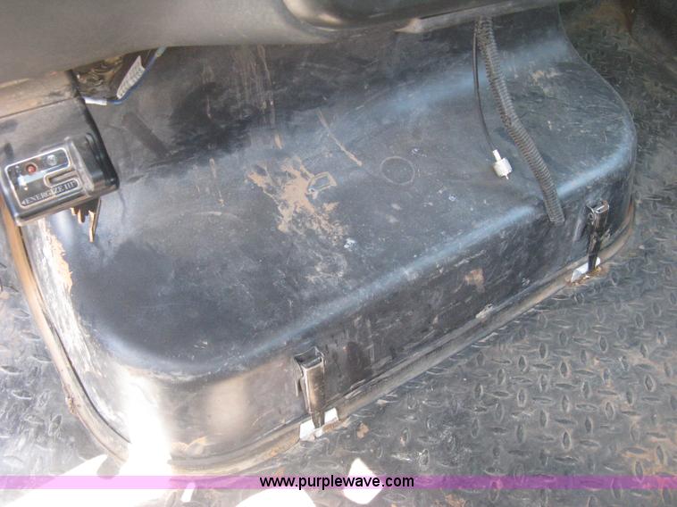 image for item D8457 2008 GMC C4500 flatbed truck