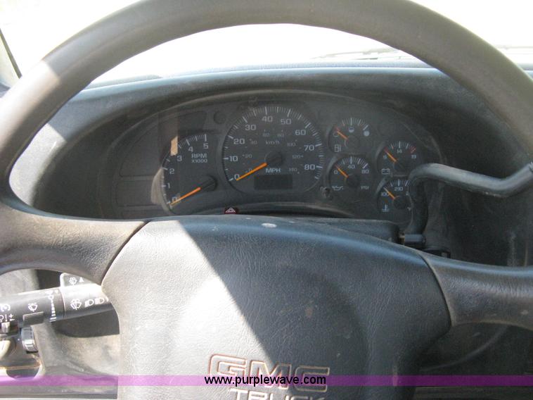 image for item D8457 2008 GMC C4500 flatbed truck