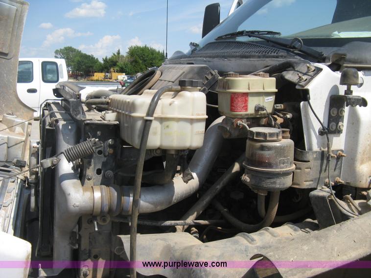 image for item D8457 2008 GMC C4500 flatbed truck