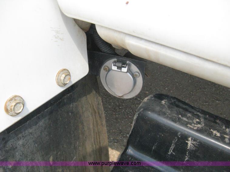 image for item D8457 2008 GMC C4500 flatbed truck