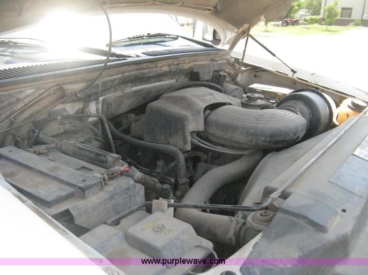 image for item D8459 2001 Ford F150 XL SuperCab pickup truck