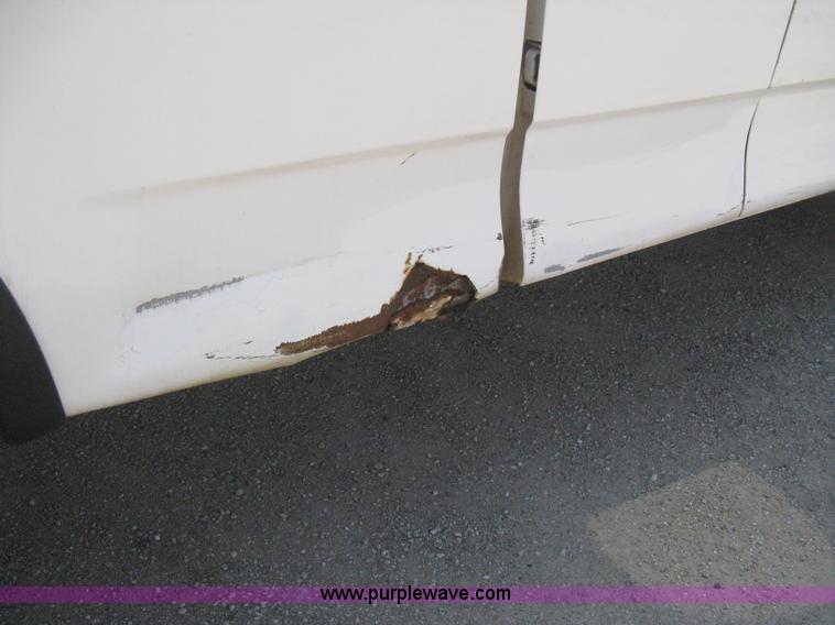 image for item D8459 2001 Ford F150 XL SuperCab pickup truck