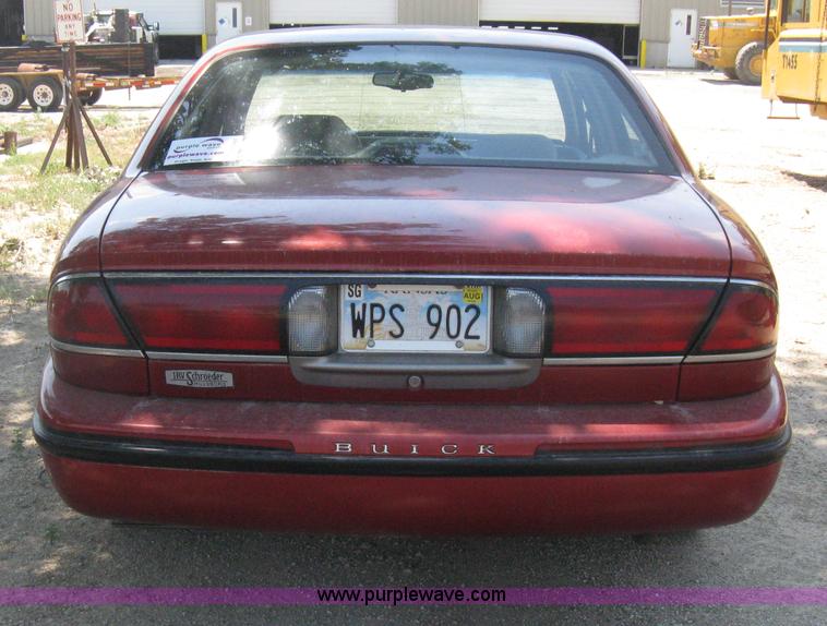 image for item D8460 1999 Buick LeSabre Custom