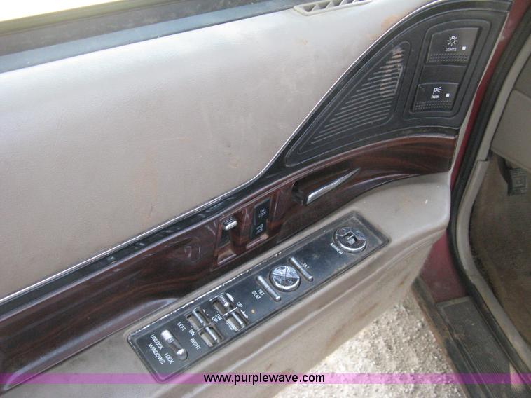 image for item D8460 1999 Buick LeSabre Custom