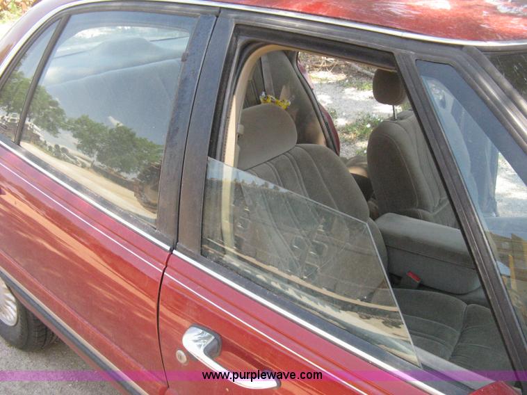 image for item D8460 1999 Buick LeSabre Custom