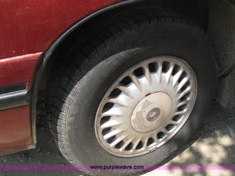 image for item D8460 1999 Buick LeSabre Custom