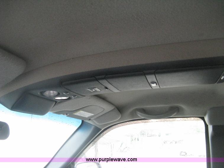 image for item D8472 2000 Chevrolet Silverado 1500 LS Ext. Cab pickup truck