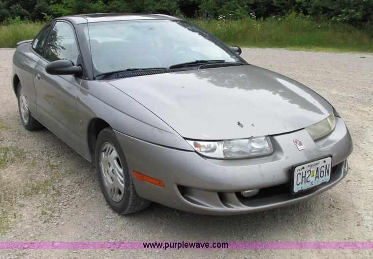 image for item F5149 1999 Saturn SC2