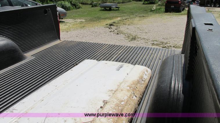 image for item F5173 1996 Ford F250 XL HD pickup truck