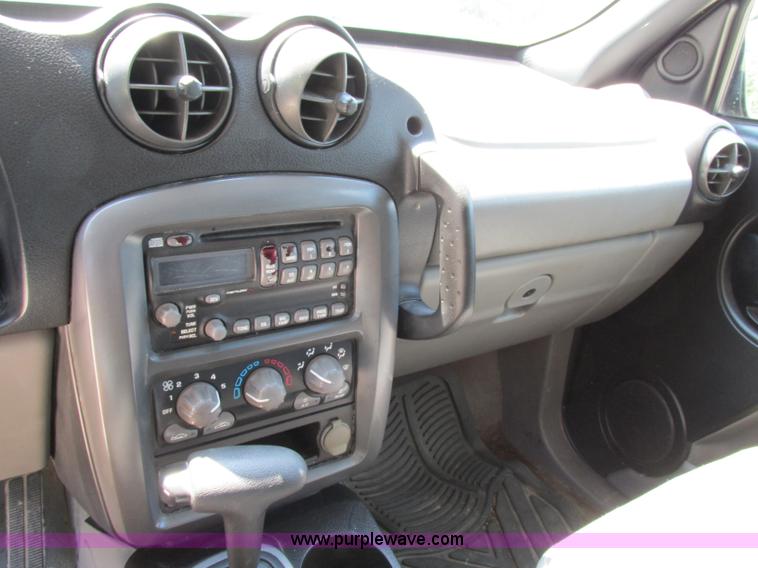 image for item F5174 2003 Pontiac Aztek SUV