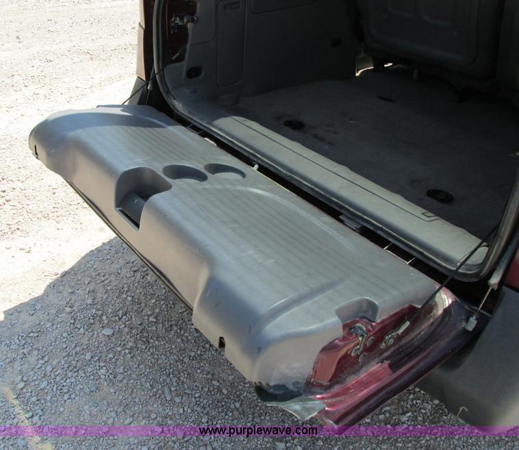 image for item F5174 2003 Pontiac Aztek SUV