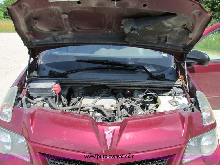 image for item F5174 2003 Pontiac Aztek SUV