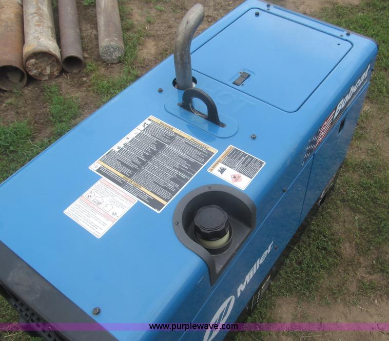 image for item F7034 2011 Miller Bobcat 250 CC/CV AC/DC welder generator