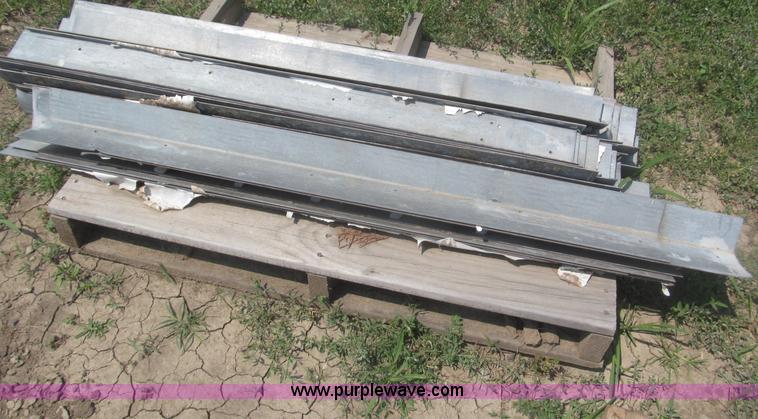 image for item F7043 80'L x 75'W x 16'H red iron