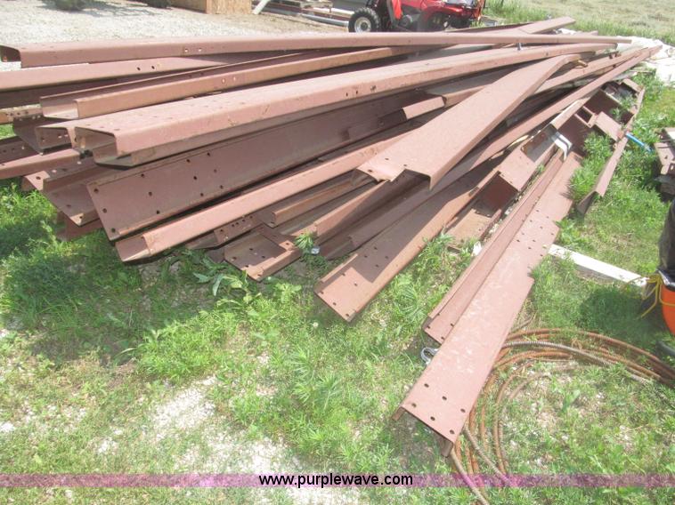 image for item F7043 80'L x 75'W x 16'H red iron