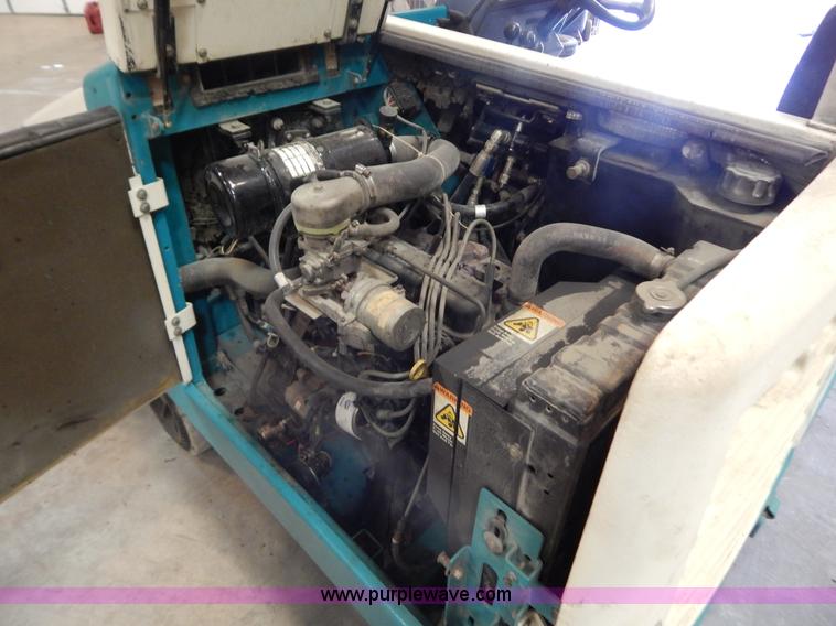 image for item G3288 Tennant 6550 power sweeper