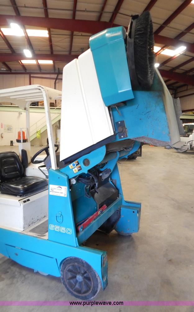 image for item G3288 Tennant 6550 power sweeper