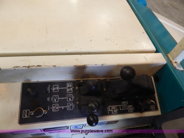 image for item G3288 Tennant 6550 power sweeper