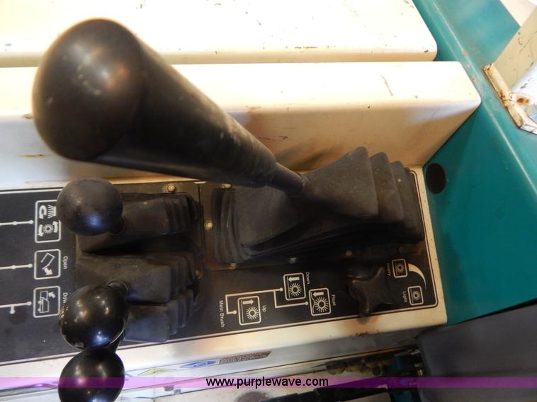 image for item G3288 Tennant 6550 power sweeper