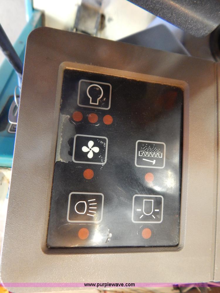 image for item G3288 Tennant 6550 power sweeper