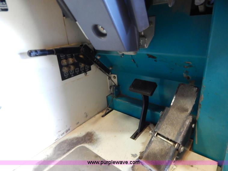 image for item G3288 Tennant 6550 power sweeper