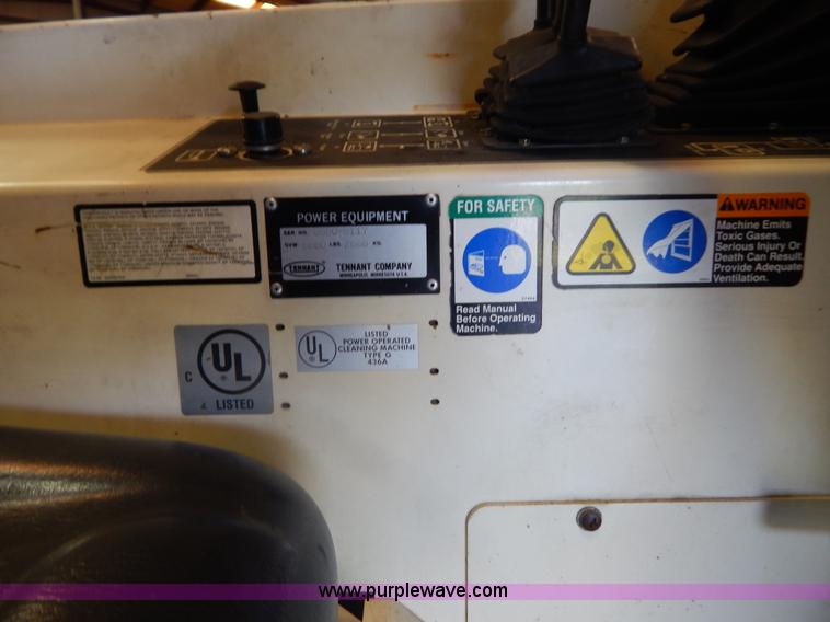 image for item G3288 Tennant 6550 power sweeper