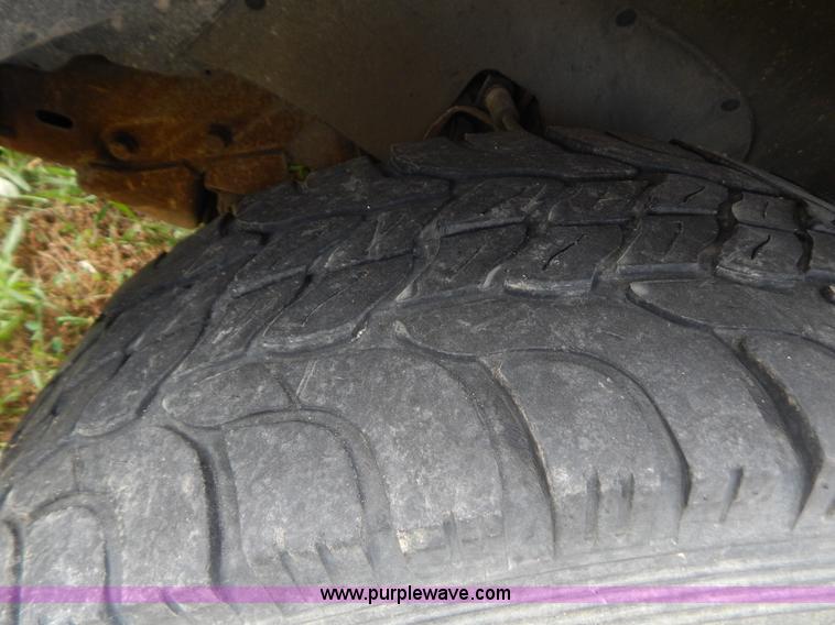 image for item G3315 1997 Chevrolet Suburban 1500 SUV