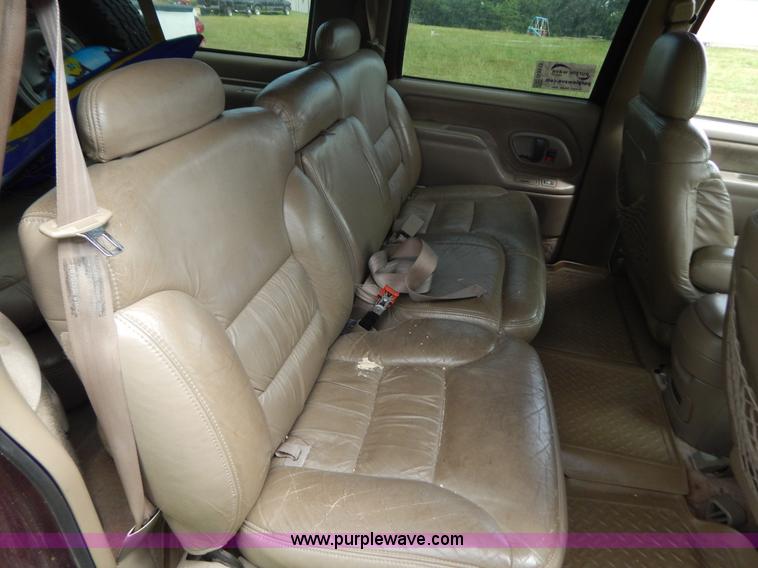 image for item G3315 1997 Chevrolet Suburban 1500 SUV