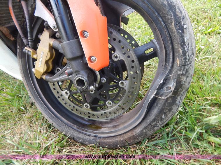 image for item G3317 2004 Suzuki G5X R1000 motorcycle