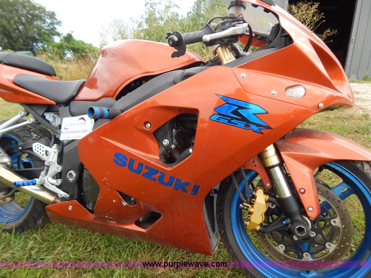 image for item G3319 2005 Suzuki G5X 600 motorcycle