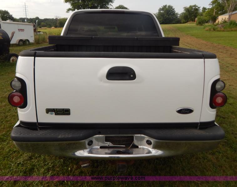 image for item G3320 2001 Ford F150 pickup truck