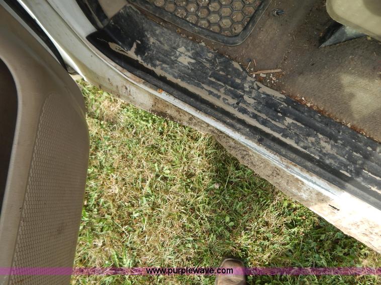 image for item G3320 2001 Ford F150 pickup truck