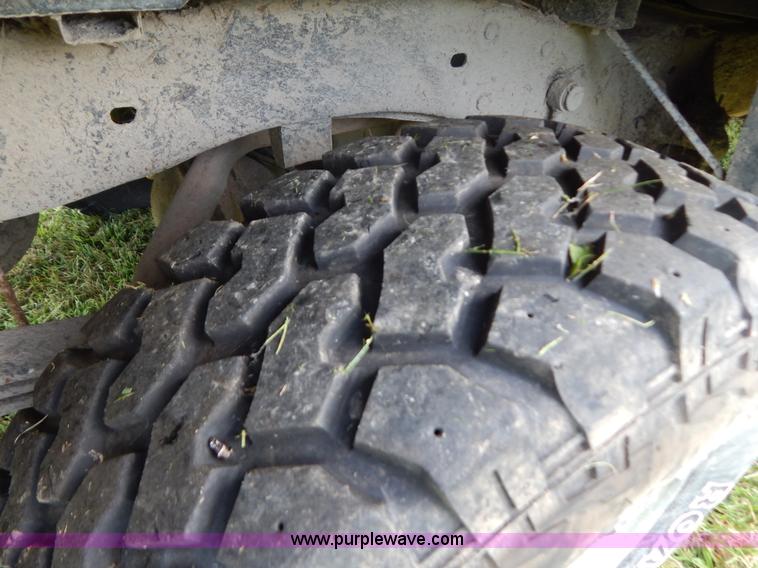 image for item G3322 1993 Ford Ranger STX pickup truck