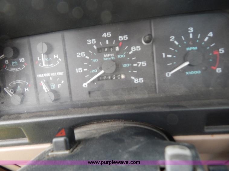 image for item G3322 1993 Ford Ranger STX pickup truck