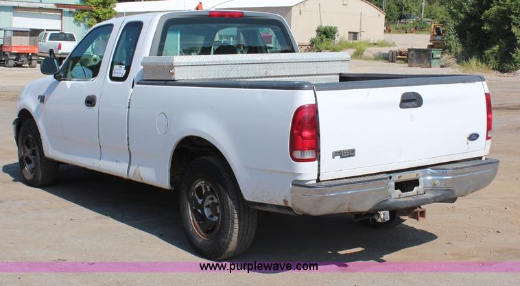 image for item G5204 1999 Ford F150 SuperCab pickup truck