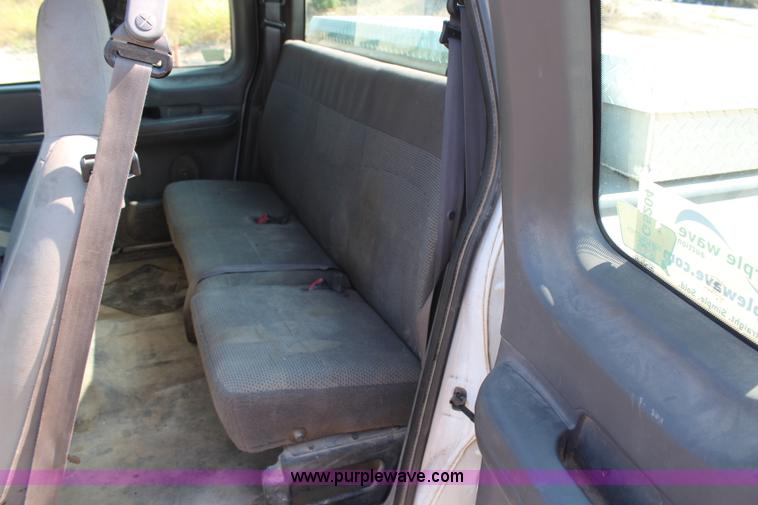 image for item G5204 1999 Ford F150 SuperCab pickup truck