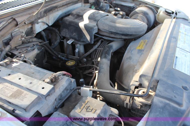 image for item G5204 1999 Ford F150 SuperCab pickup truck