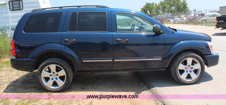 image for item G5486 2005 Dodge Durango Limited SUV