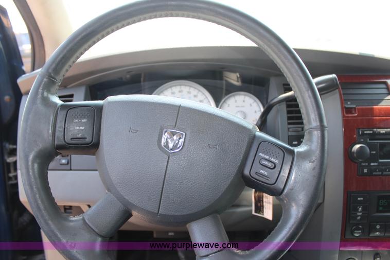 image for item G5486 2005 Dodge Durango Limited SUV