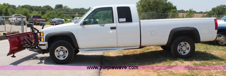 image for item G5492 1996 Chevrolet 2500 pickup truck