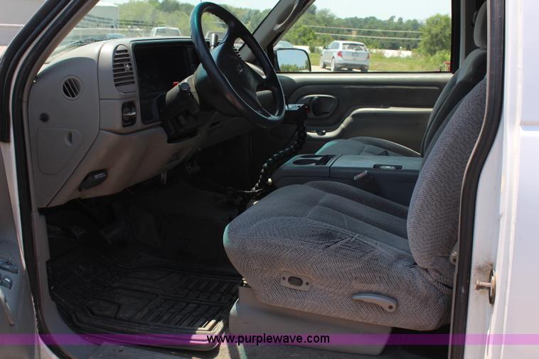 image for item G5492 1996 Chevrolet 2500 pickup truck