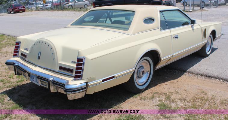 image for item G5497 1977 Lincoln Continental Mark V