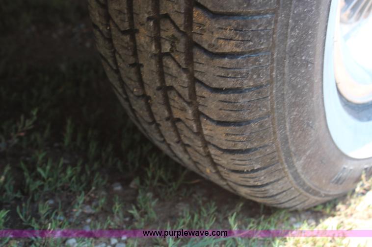 image for item G5497 1977 Lincoln Continental Mark V