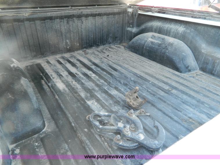 image for item G7887 2005 Dodge Dakota SLT pickup truck